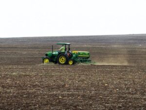 Breaking the Cycle Between Food Production and Environmental Decline